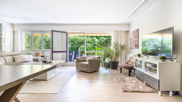 Ma-Cabane - Vente Appartement SURESNES, 108 m²