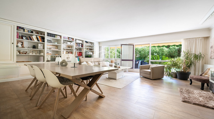 Ma-Cabane - Vente Appartement SURESNES, 108 m²