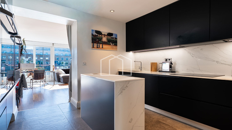 Ma-Cabane - Vente Appartement SURESNES, 105 m²