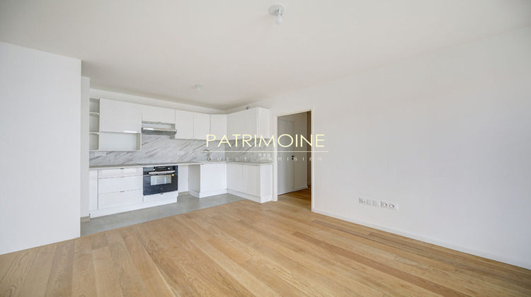Ma-Cabane - Vente Appartement SURESNES, 61 m²