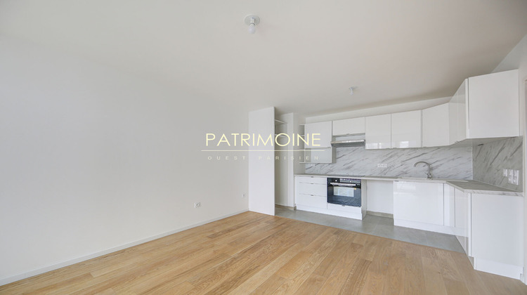 Ma-Cabane - Vente Appartement SURESNES, 61 m²