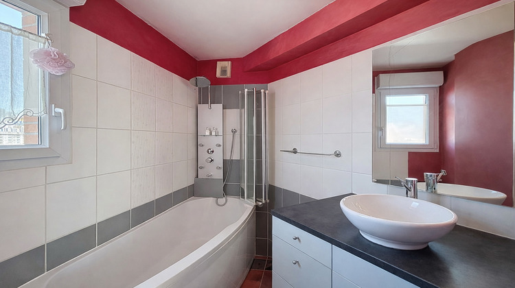 Ma-Cabane - Vente Appartement SURESNES, 68 m²