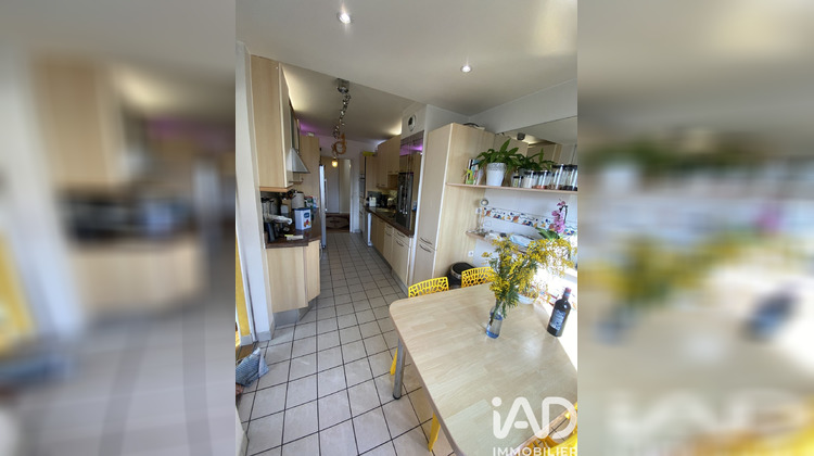 Ma-Cabane - Vente Appartement Suresnes, 122 m²