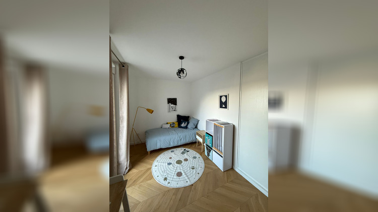 Ma-Cabane - Vente Appartement SURESNES, 105 m²
