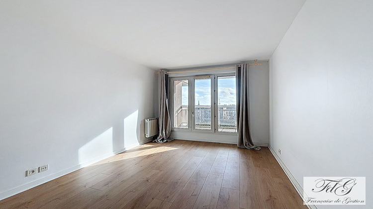 Ma-Cabane - Vente Appartement SURESNES, 106 m²