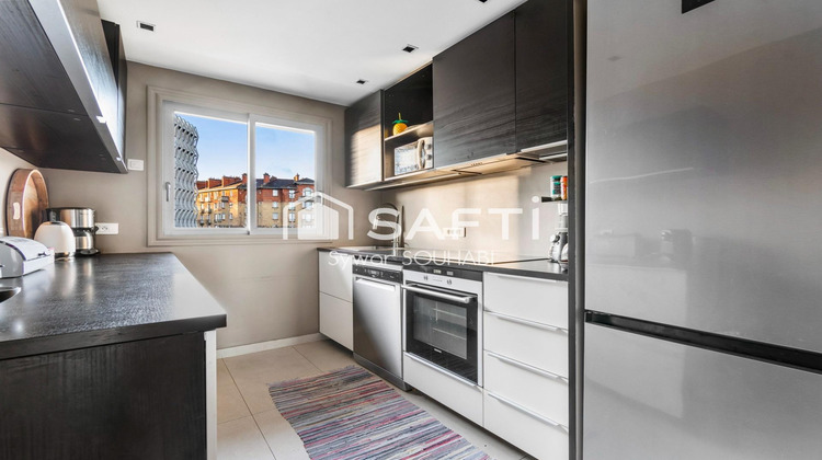 Ma-Cabane - Vente Appartement Suresnes, 89 m²