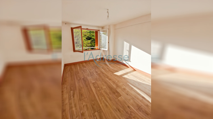 Ma-Cabane - Vente Appartement SURESNES, 47 m²