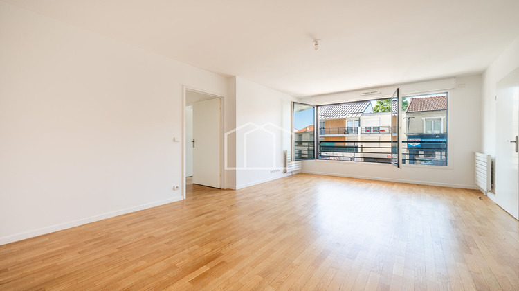 Ma-Cabane - Vente Appartement SURESNES, 62 m²