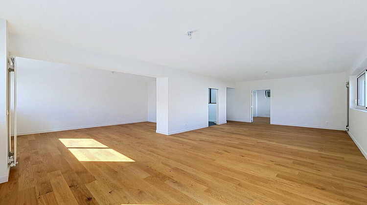 Ma-Cabane - Vente Appartement SURESNES, 122 m²