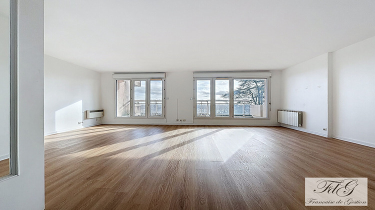 Ma-Cabane - Vente Appartement SURESNES, 106 m²