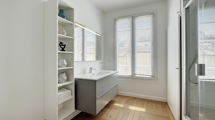 Ma-Cabane - Vente Appartement SURESNES, 78 m²