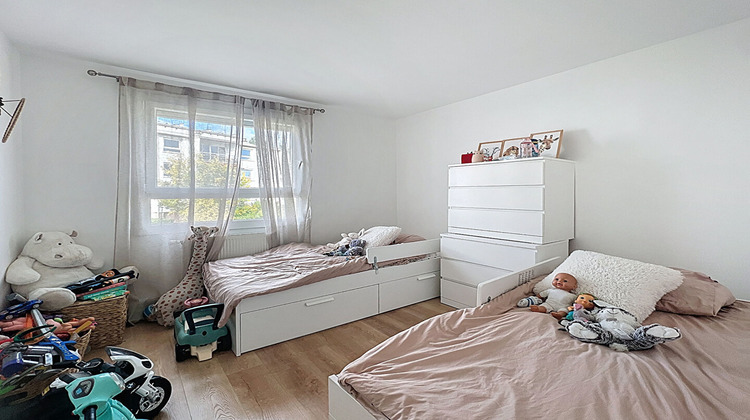 Ma-Cabane - Vente Appartement SURESNES, 72 m²
