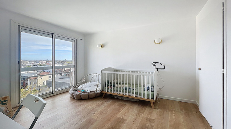 Ma-Cabane - Vente Appartement SURESNES, 72 m²
