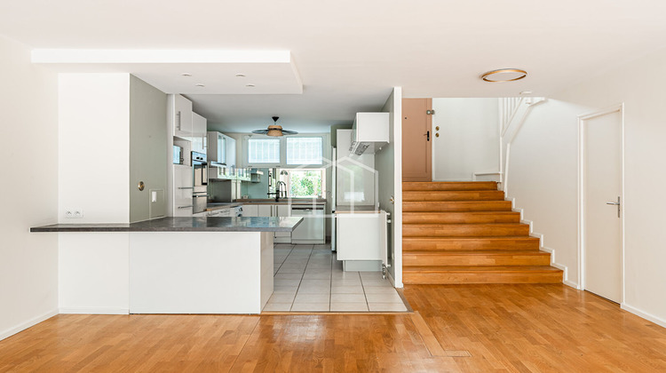 Ma-Cabane - Vente Appartement SURESNES, 122 m²