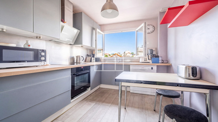 Ma-Cabane - Vente Appartement SURESNES, 106 m²