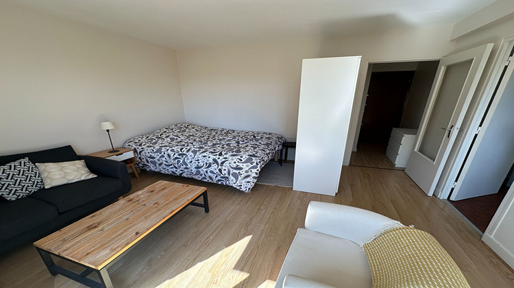 Ma-Cabane - Vente Appartement SURESNES, 26 m²