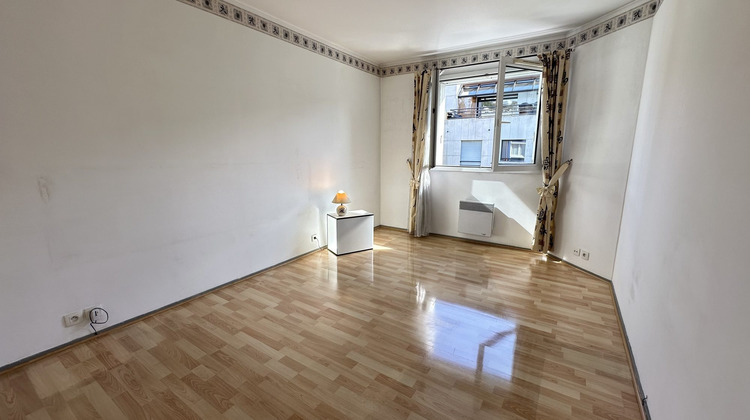 Ma-Cabane - Vente Appartement Suresnes, 71 m²