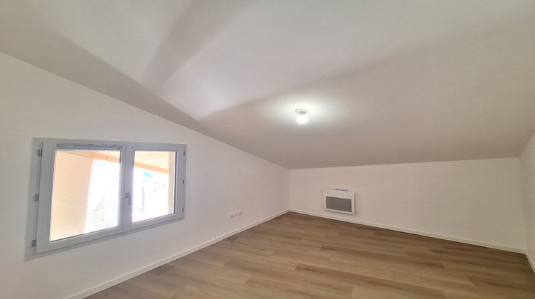 Ma-Cabane - Vente Appartement SUZE-LA-ROUSSE, 88 m²