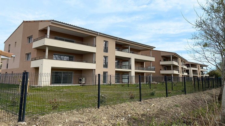 Ma-Cabane - Vente Appartement SUZE-LA-ROUSSE, 75 m²