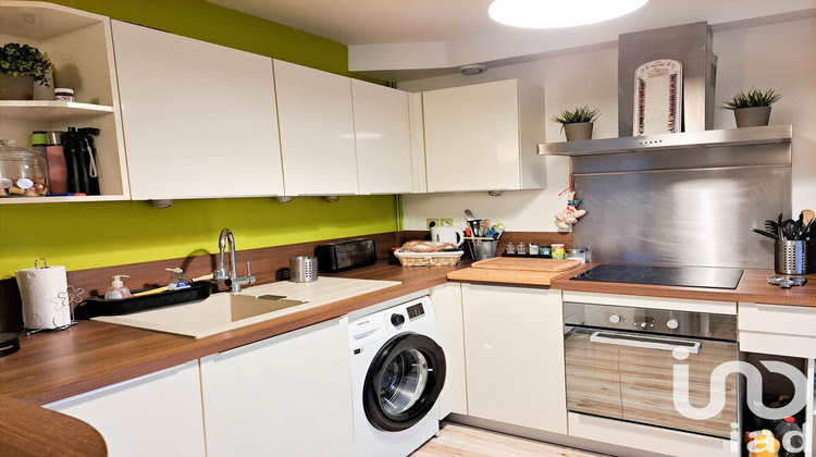 Ma-Cabane - Vente Appartement Tacoignières, 80 m²