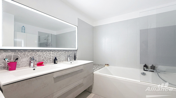 Ma-Cabane - Vente Appartement Taillecourt, 123 m²