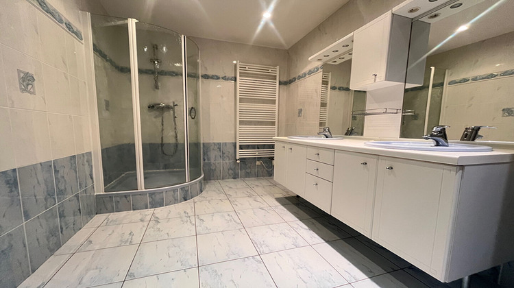 Ma-Cabane - Vente Appartement TARARE, 125 m²