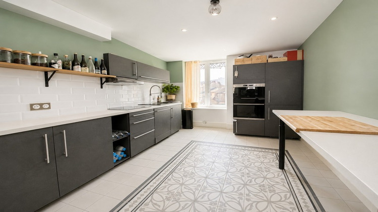 Ma-Cabane - Vente Appartement TARARE, 140 m²