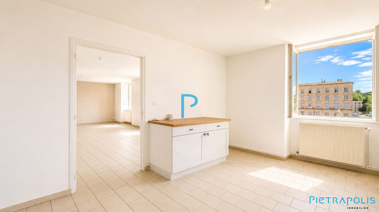 Ma-Cabane - Vente Appartement Tarare, 107 m²