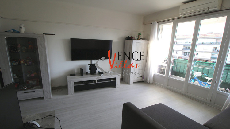 Ma-Cabane - Vente Appartement Tarascon, 65 m²