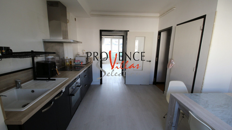 Ma-Cabane - Vente Appartement Tarascon, 65 m²