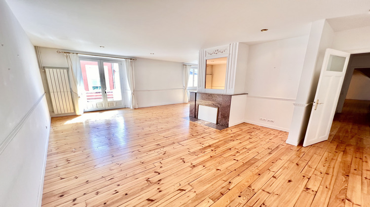 Ma-Cabane - Vente Appartement Tarbes, 193 m²