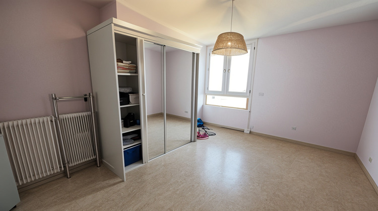 Ma-Cabane - Vente Appartement Tarbes, 77 m²