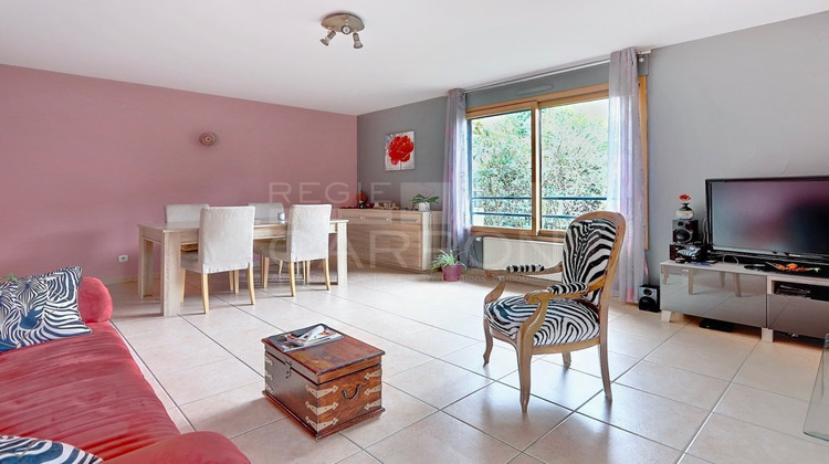 Ma-Cabane - Vente Appartement TASSIN LA DEMI LUNE, 90 m²