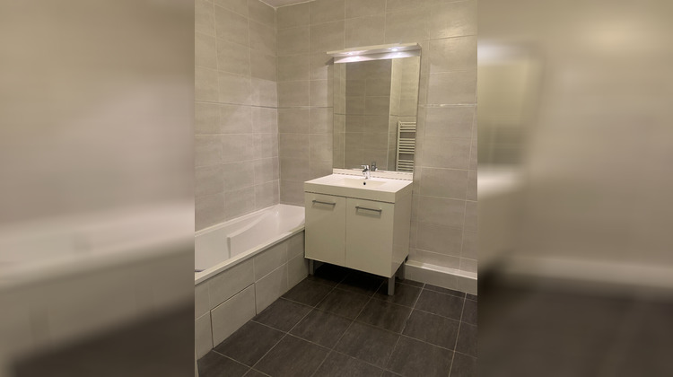 Ma-Cabane - Vente Appartement TASSIN-LA-DEMI-LUNE, 44 m²