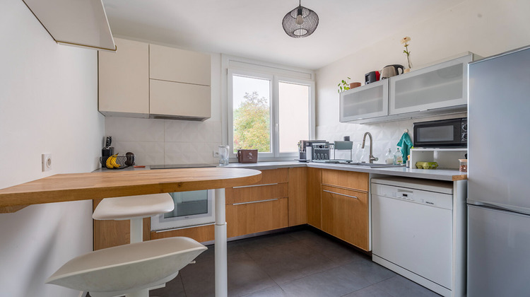 Ma-Cabane - Vente Appartement TASSIN-LA-DEMI-LUNE, 72 m²