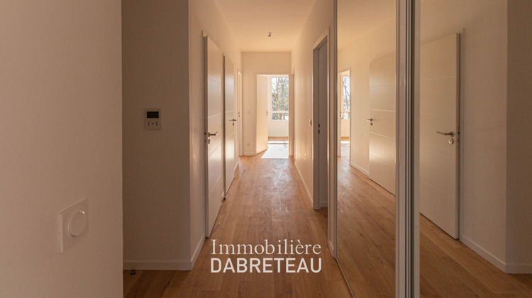 Ma-Cabane - Vente Appartement TASSIN-LA-DEMI-LUNE, 126 m²
