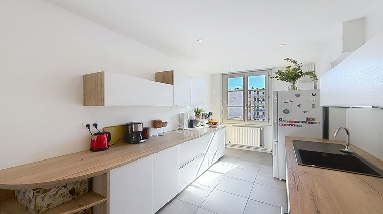 Ma-Cabane - Vente Appartement TASSIN-LA-DEMI-LUNE, 80 m²