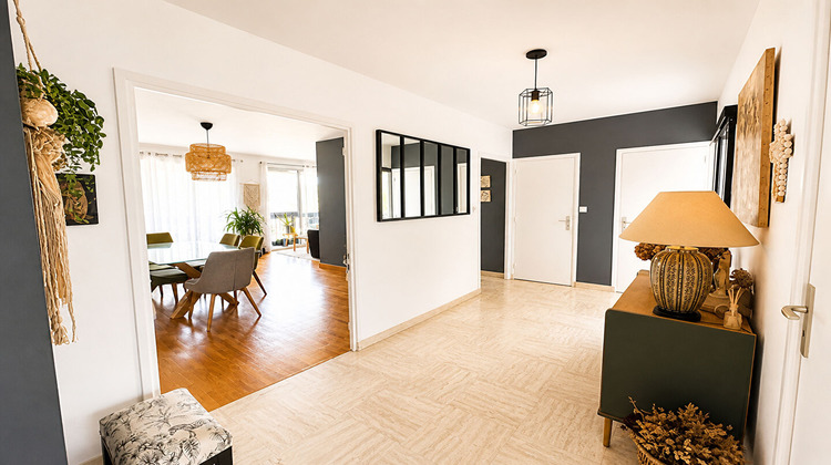 Ma-Cabane - Vente Appartement TASSIN-LA-DEMI-LUNE, 114 m²
