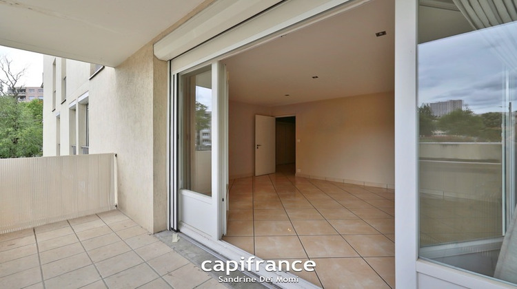 Ma-Cabane - Vente Appartement TASSIN LA DEMI LUNE, 82 m²