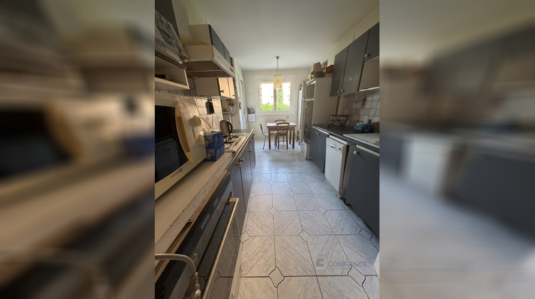Ma-Cabane - Vente Appartement Tassin-la-Demi-Lune, 74 m²