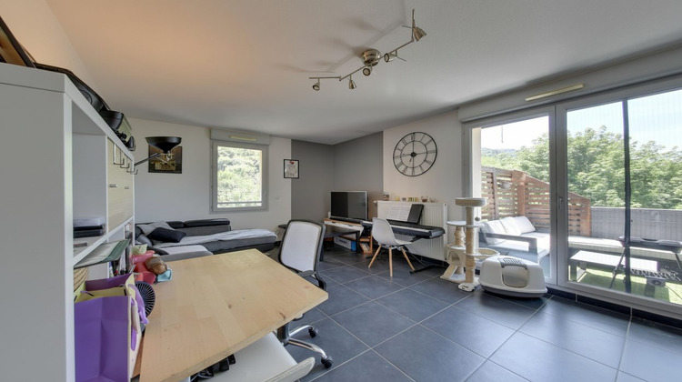 Ma-Cabane - Vente Appartement Tencin, 62 m²