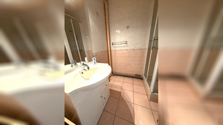 Ma-Cabane - Vente Appartement TERRASSON-LAVILLEDIEU, 66 m²