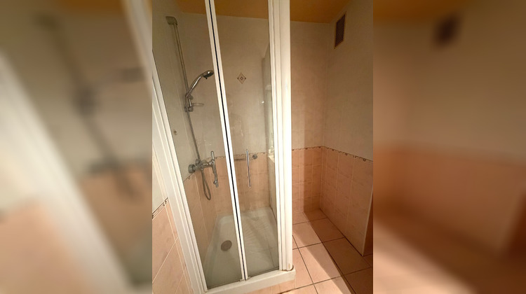 Ma-Cabane - Vente Appartement TERRASSON-LAVILLEDIEU, 66 m²