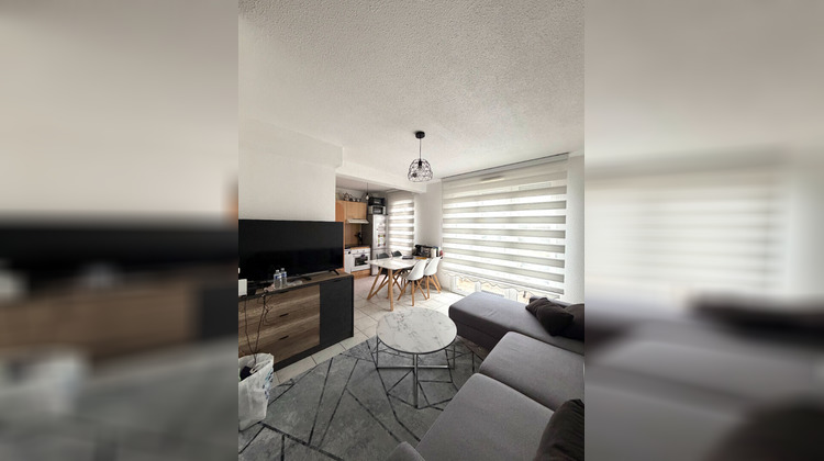 Ma-Cabane - Vente Appartement THAON-LES-VOSGES, 60 m²