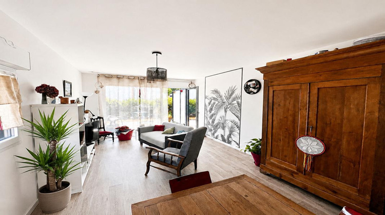 Ma-Cabane - Vente Appartement THEIX, 65 m²