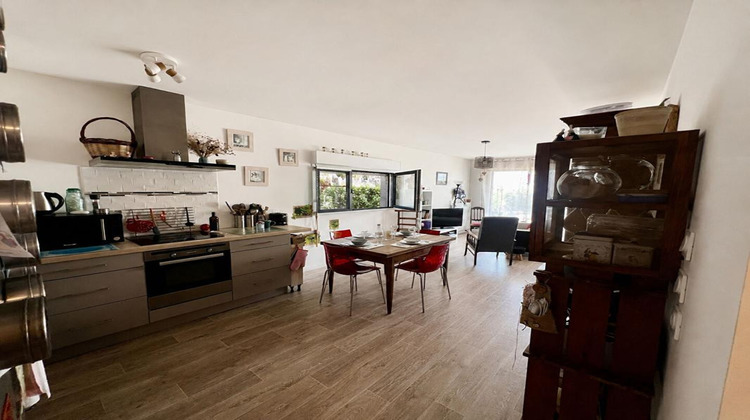 Ma-Cabane - Vente Appartement THEIX, 65 m²