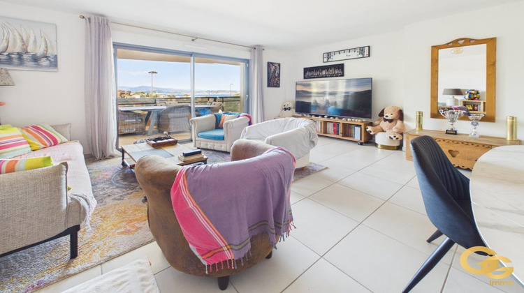 Ma-Cabane - Vente Appartement THEOULE SUR MER, 67 m²