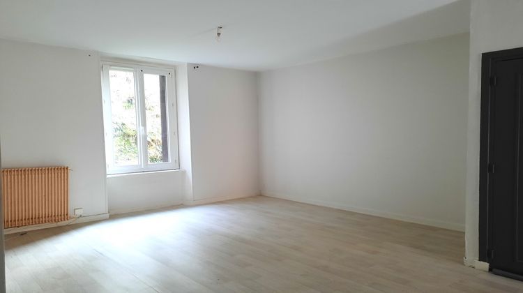 Ma-Cabane - Vente Appartement Thiers, 58 m²