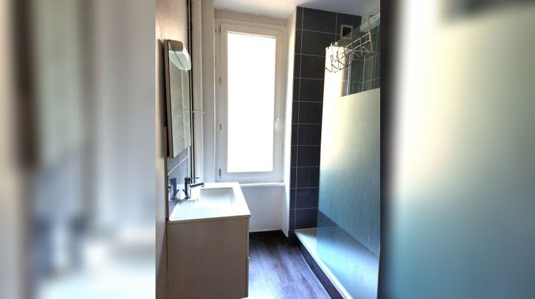 Ma-Cabane - Vente Appartement Thiers, 58 m²