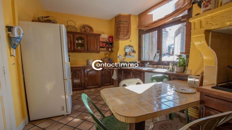 Ma-Cabane - Vente Appartement Thiers, 143 m²